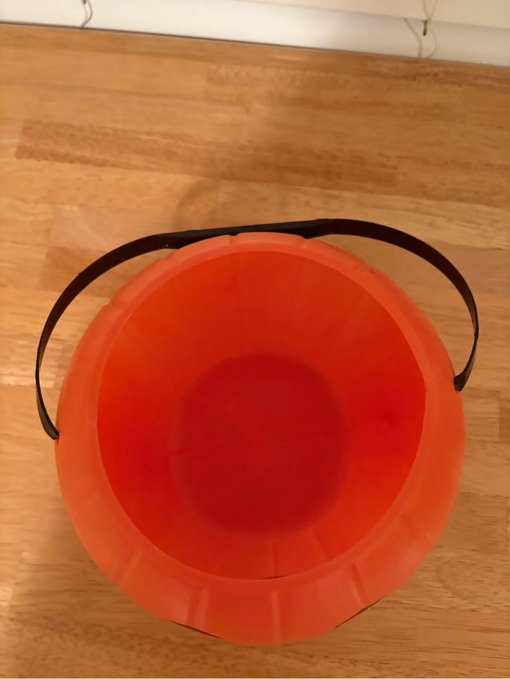 Smiling Plastic Pumpkin Candy Bucket - Orange - Large